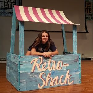 Meet your Posher, Abby